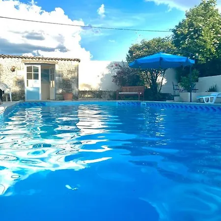 Les Coindries Villa Faye-la-Vineuse Exterior photo