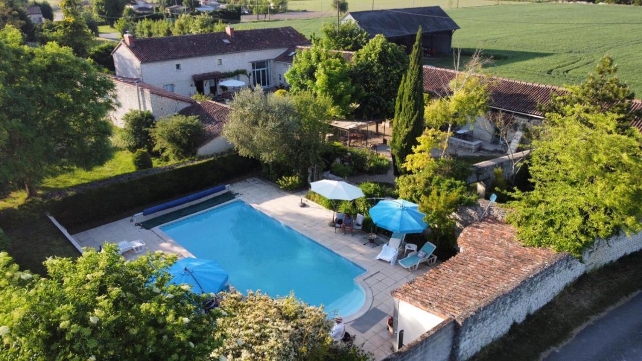 Holiday home Les Coindries *